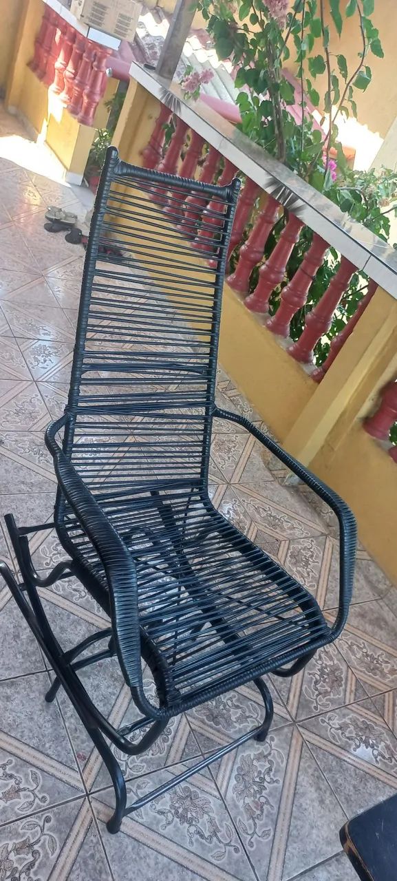 Jogo de Mesa e Cadeiras de Balanço  - Foto 2