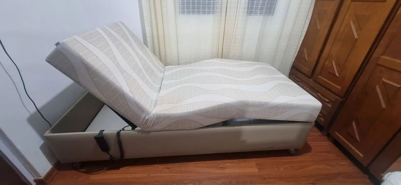 Cama motorizada articulada hospitalar - Foto 5