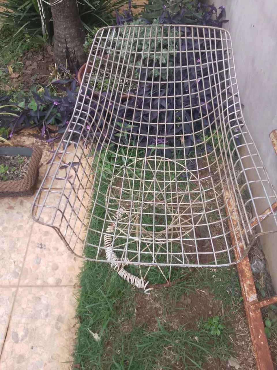 Cadeira antiga para restauração 