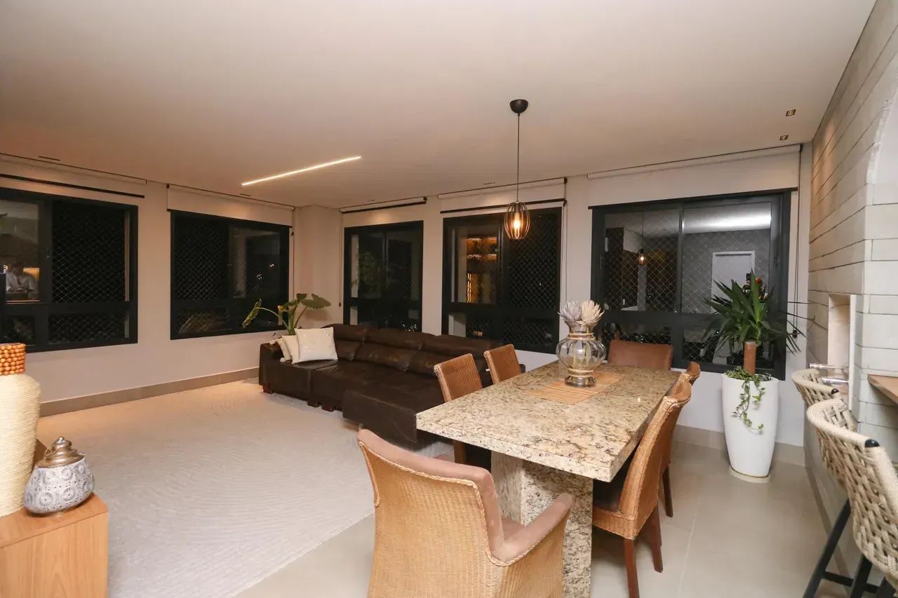 BLANC CASA DESING MOBILIADO BUENO 03 SUÍTES