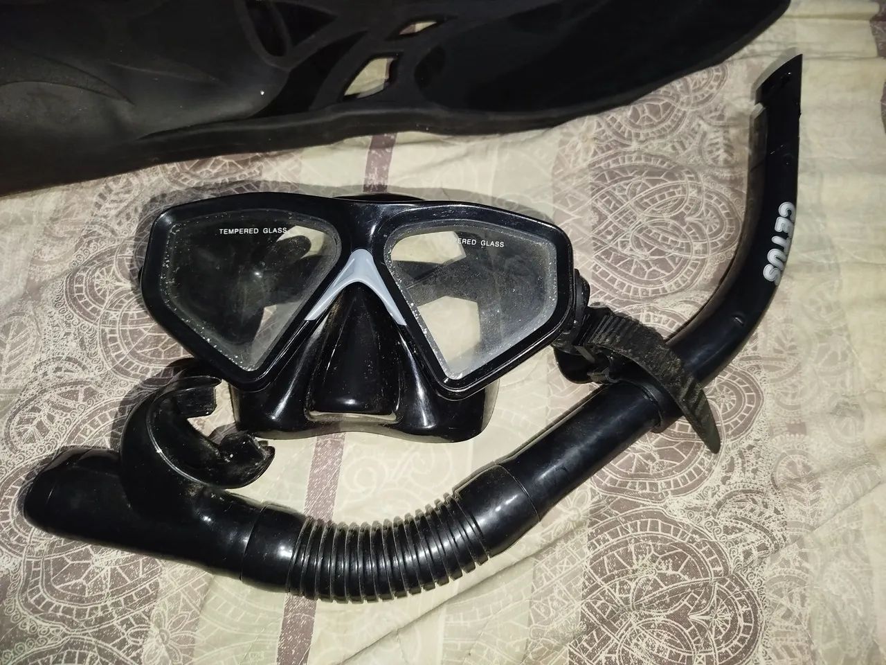 Pé de pato profissional Cetus Cobia Pro (kit completo) - Esportes ...