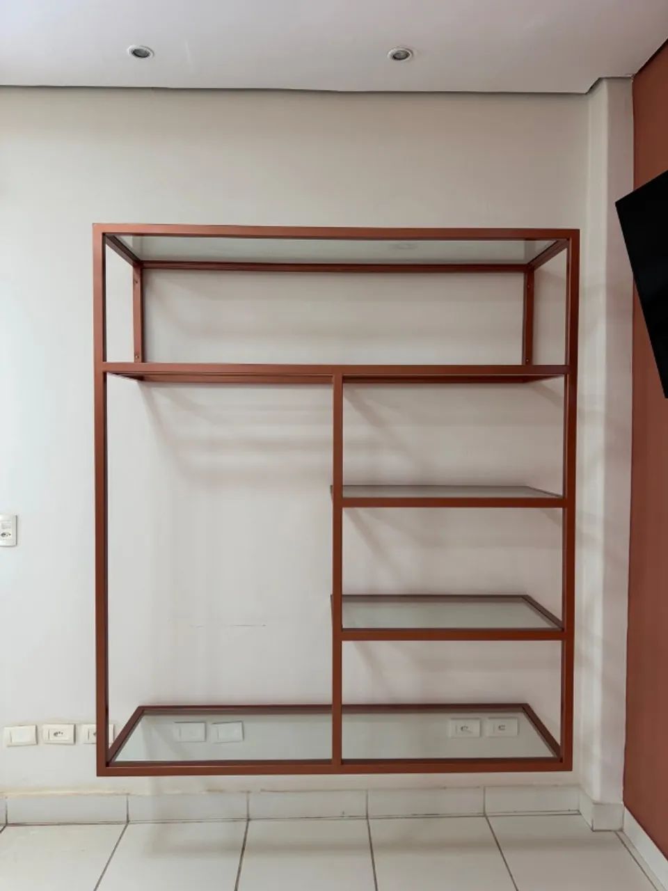 Estante de aço com vidros - Foto 4
