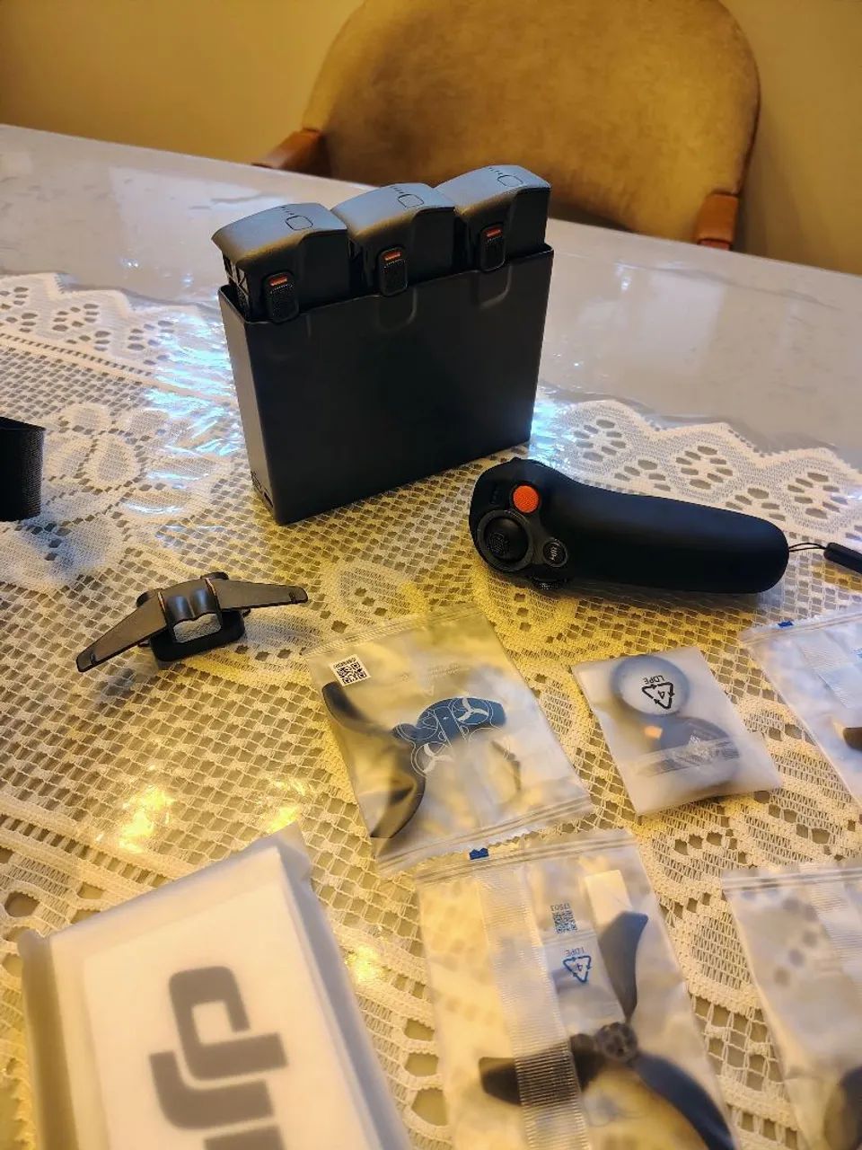 Drone Avata 2 com 3 baterias.  - Foto 4