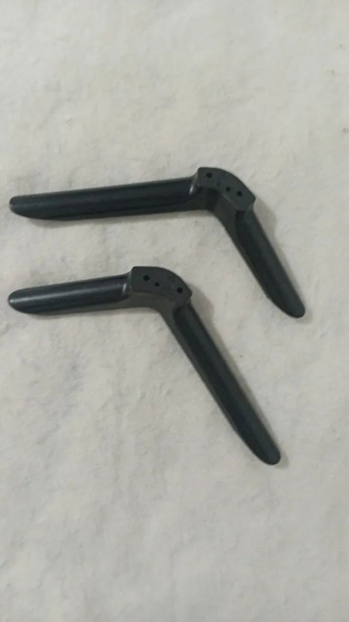 Pé para TV Philco compatíveis com modelos de 32 a 43 polegadas, PH32 ou PTV43.   - Foto 2