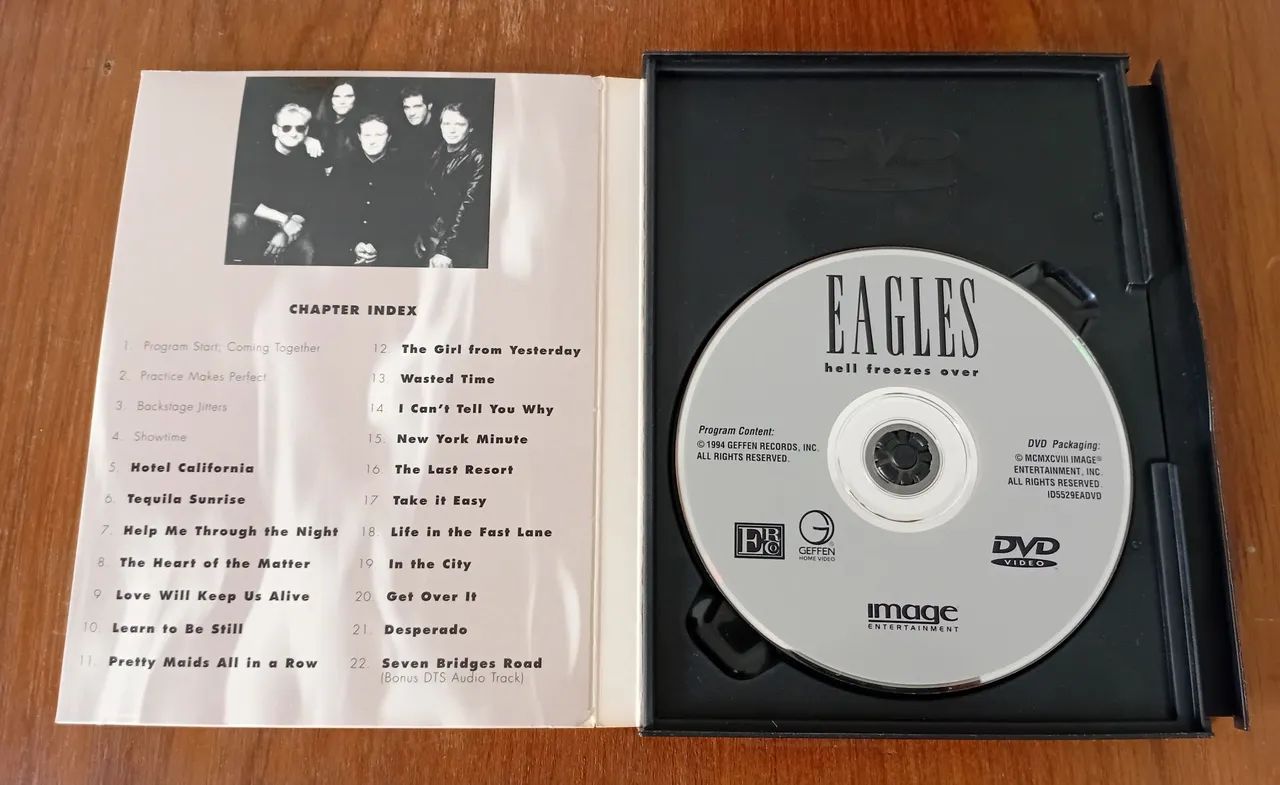DVD EAGLES - HELL FREEZES OVER - ORIGINAL - CDs, DVDs etc - Campo