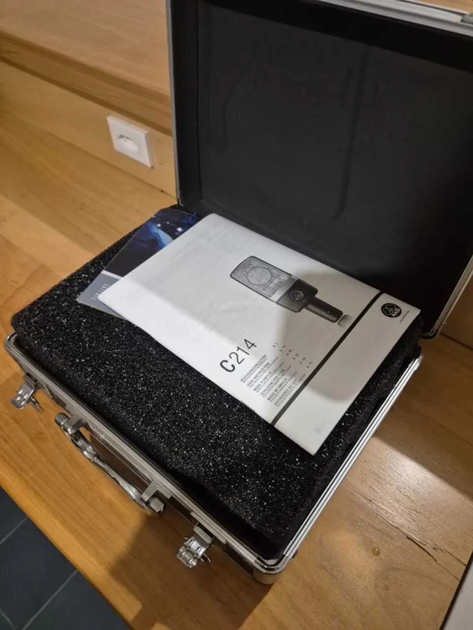 MICROFONE AKG c214 - USADO - Foto 4