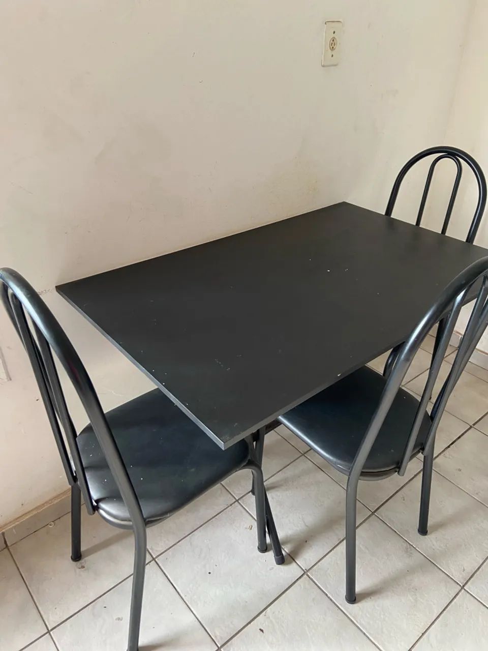Mesa - Cor preta