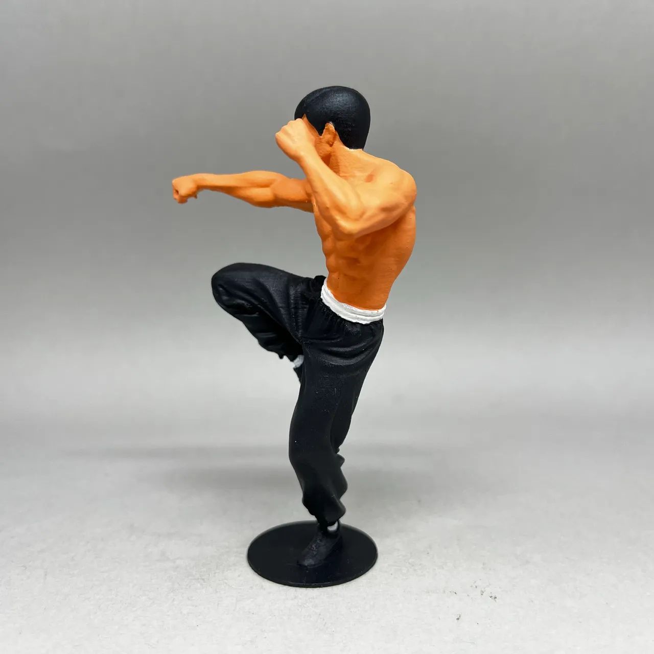 Miniatura Bruce Lee Impressão 3D - Foto 3