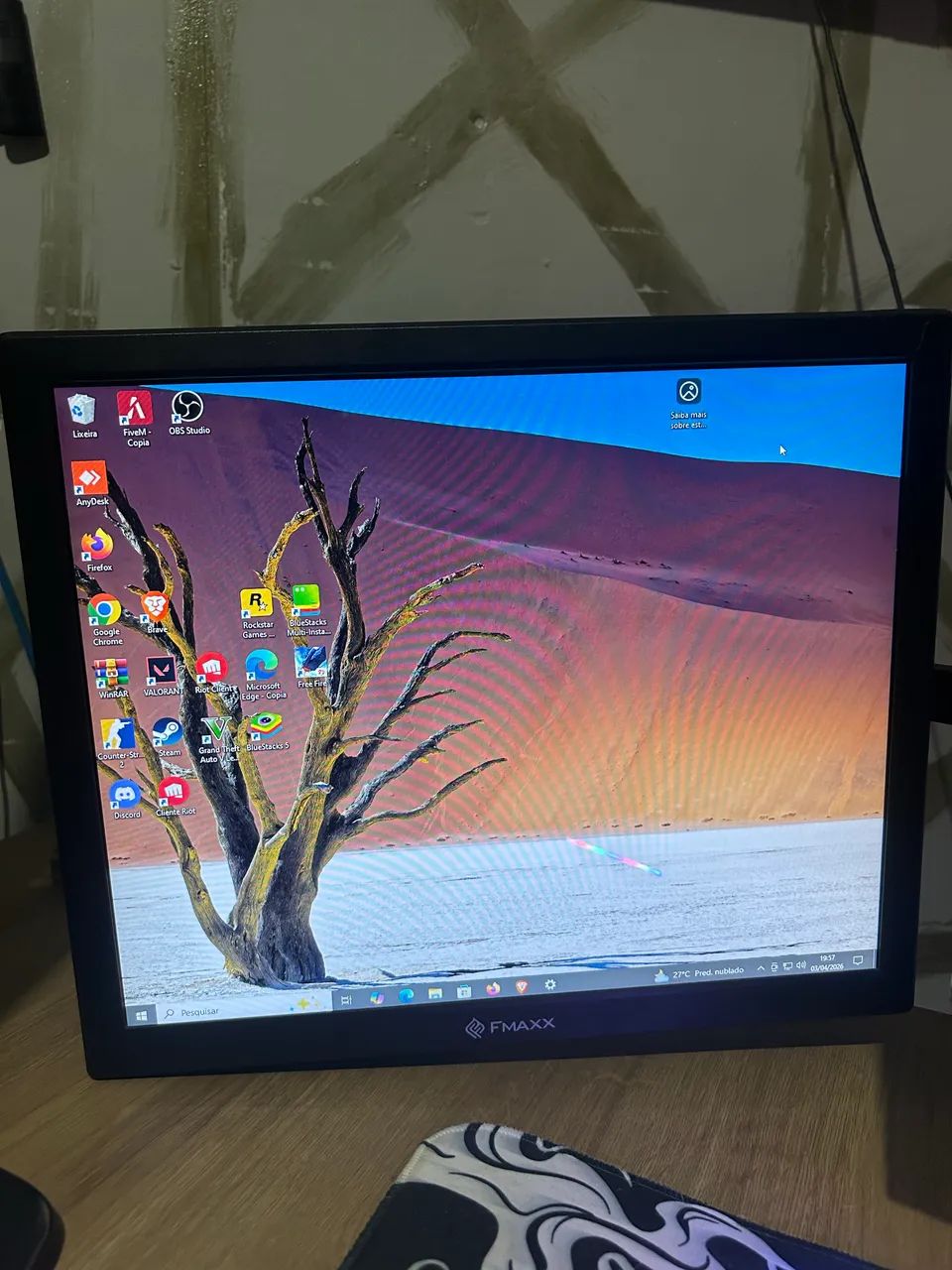 Monitor417561984149770241