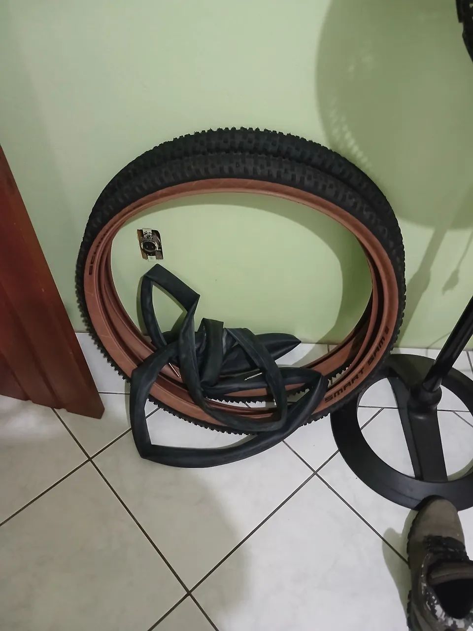 Vendo par de pneu schwalbe smart sam  - Foto 5