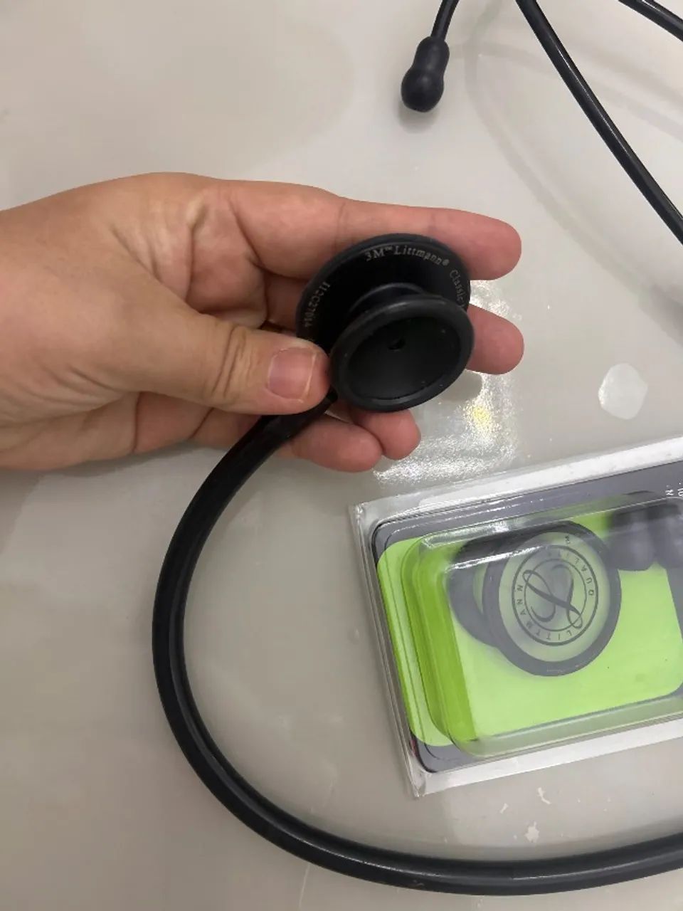 Estetoscópio Littmann Classic III Black Edition Original - Foto 4