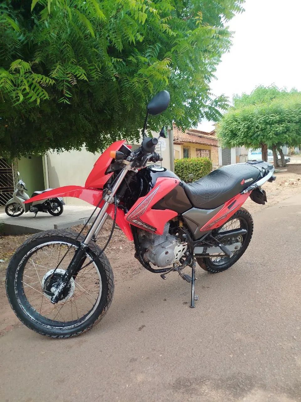 Broz top, reformei para meu uso e por necessidade tenho que vender.