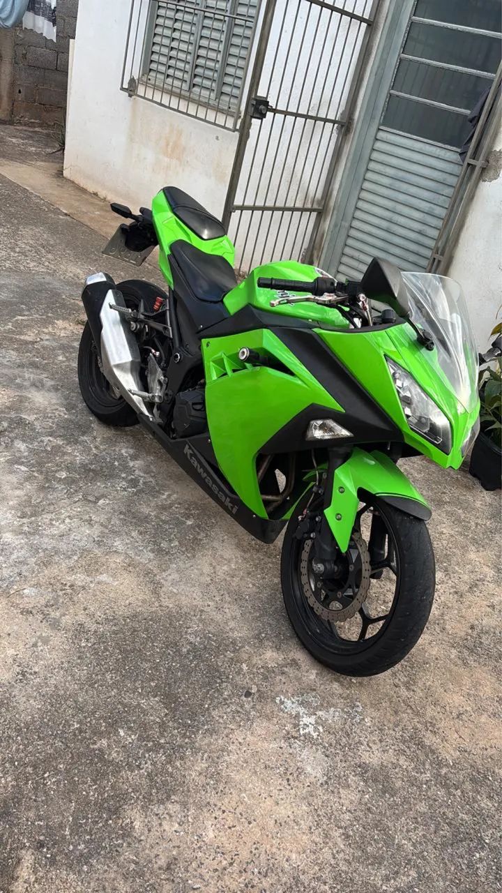 Ninja 300 2013 - Foto 2