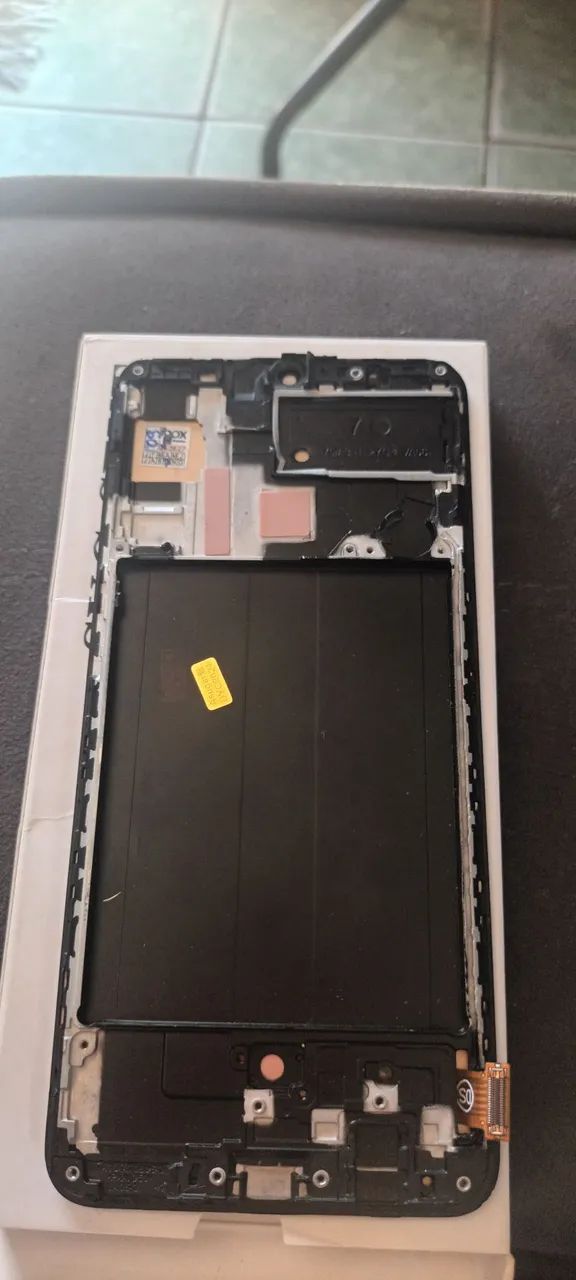 Tela Frontal Display A70 Sm-705 AMOLED C/ARO SVC-SEVT GH69-33097B - Foto 2