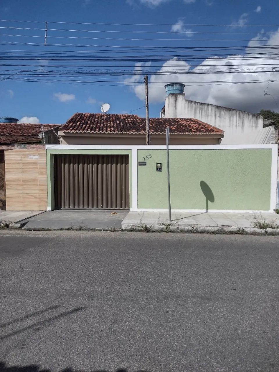 ALUGA-SE UMA CASA - BAIRRO BRASÍLIA - ARAPIRACA- 2 QUARTOS