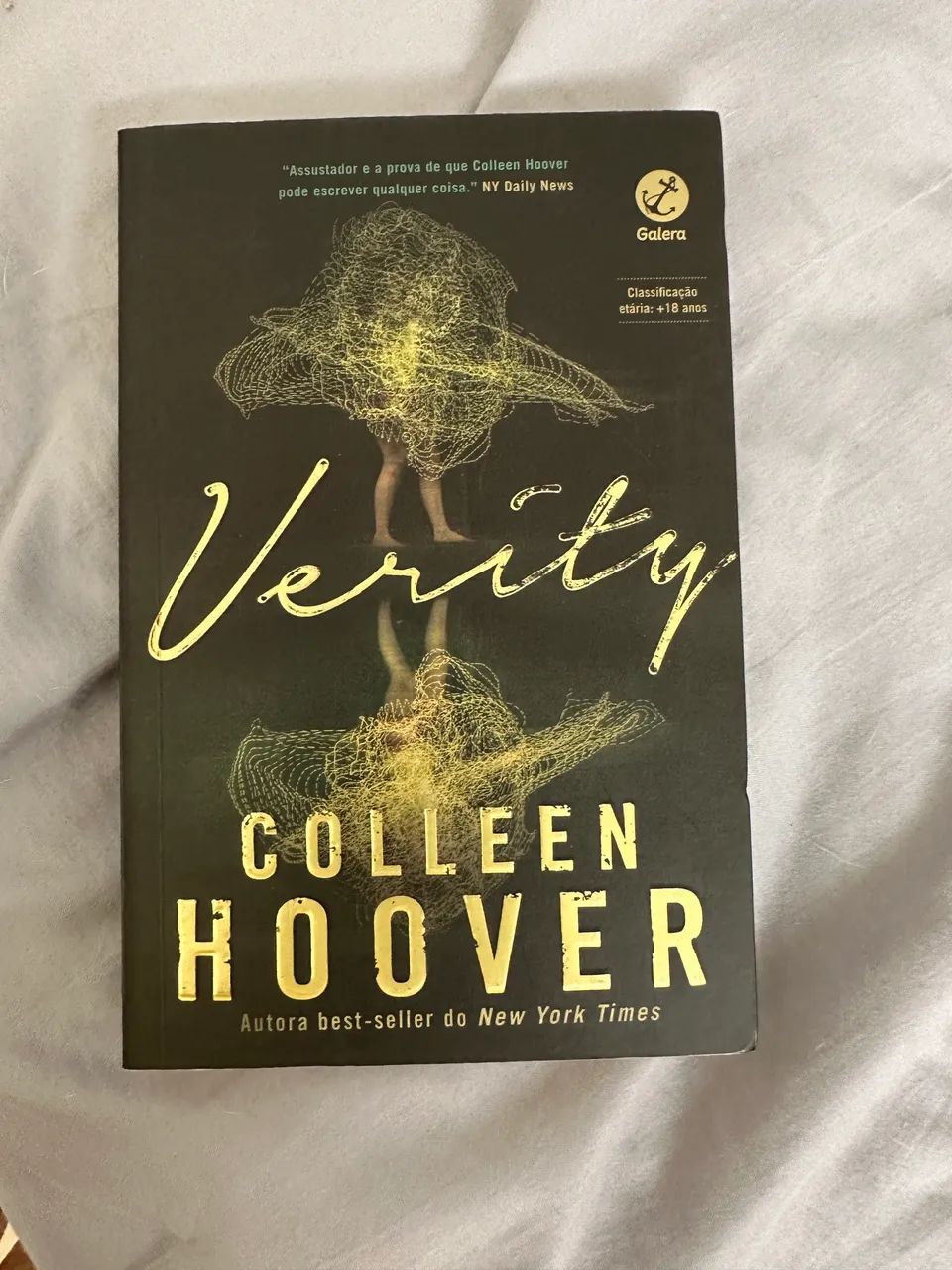 Livro Verity