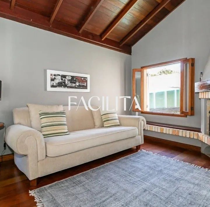 Casa com 4 quartos no bairro Lagoa da Conceição, Florianópolis. - Foto 4
