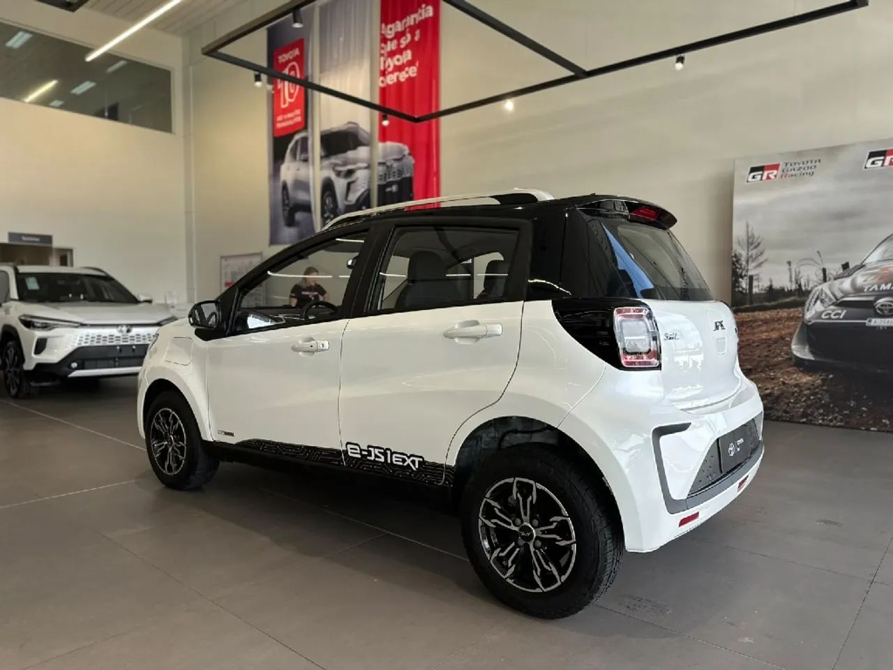 JAC E-JS1 62cv 5P Aut. (elétrico) 2025 - Foto 4