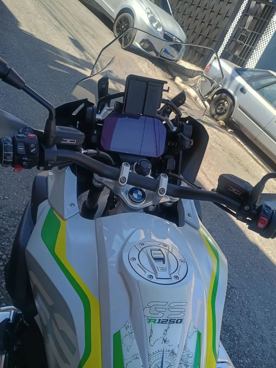 BMW R1250 - Foto 3
