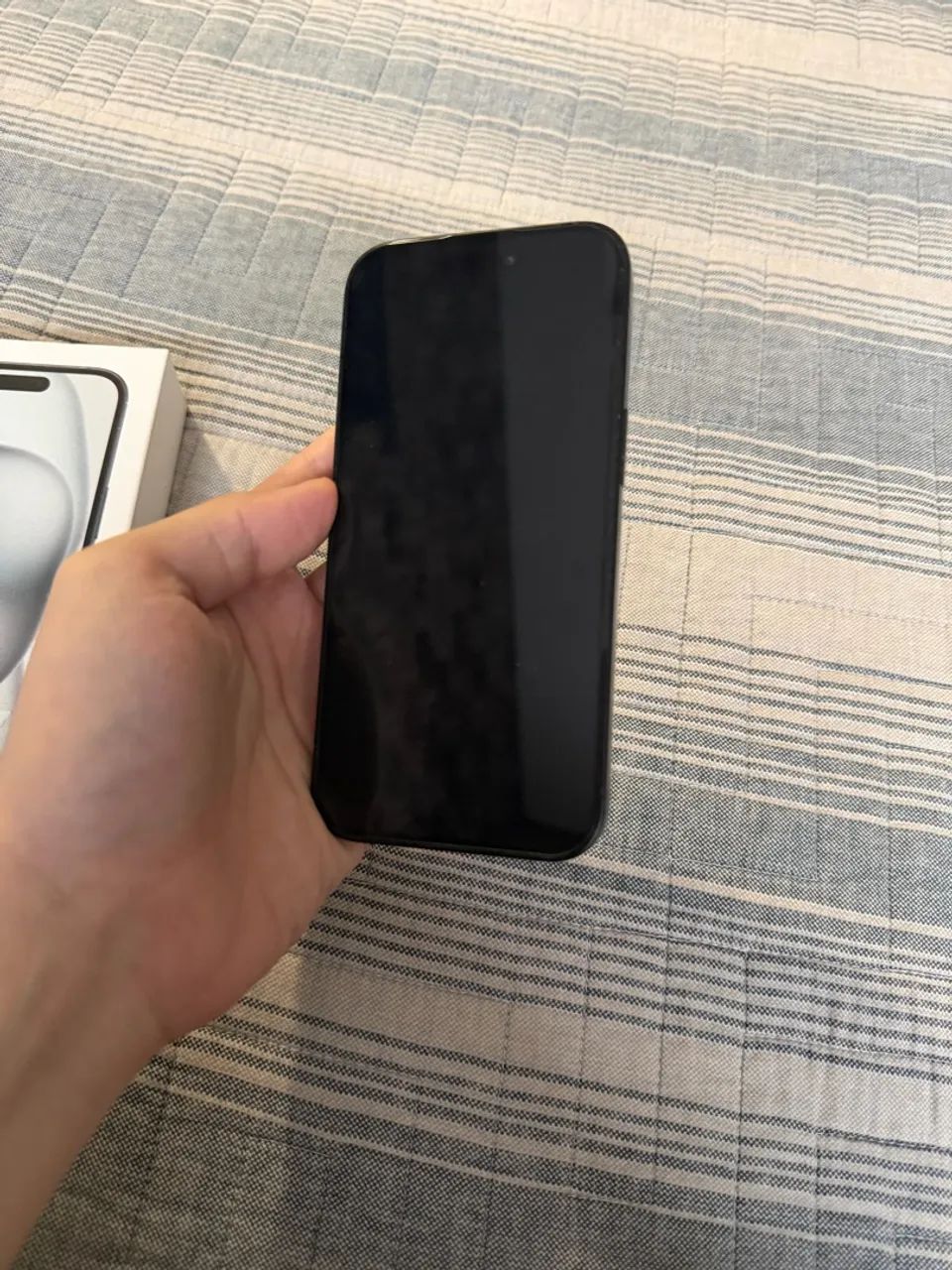 iPhone 15 preto ótimo estado  - Foto 2
