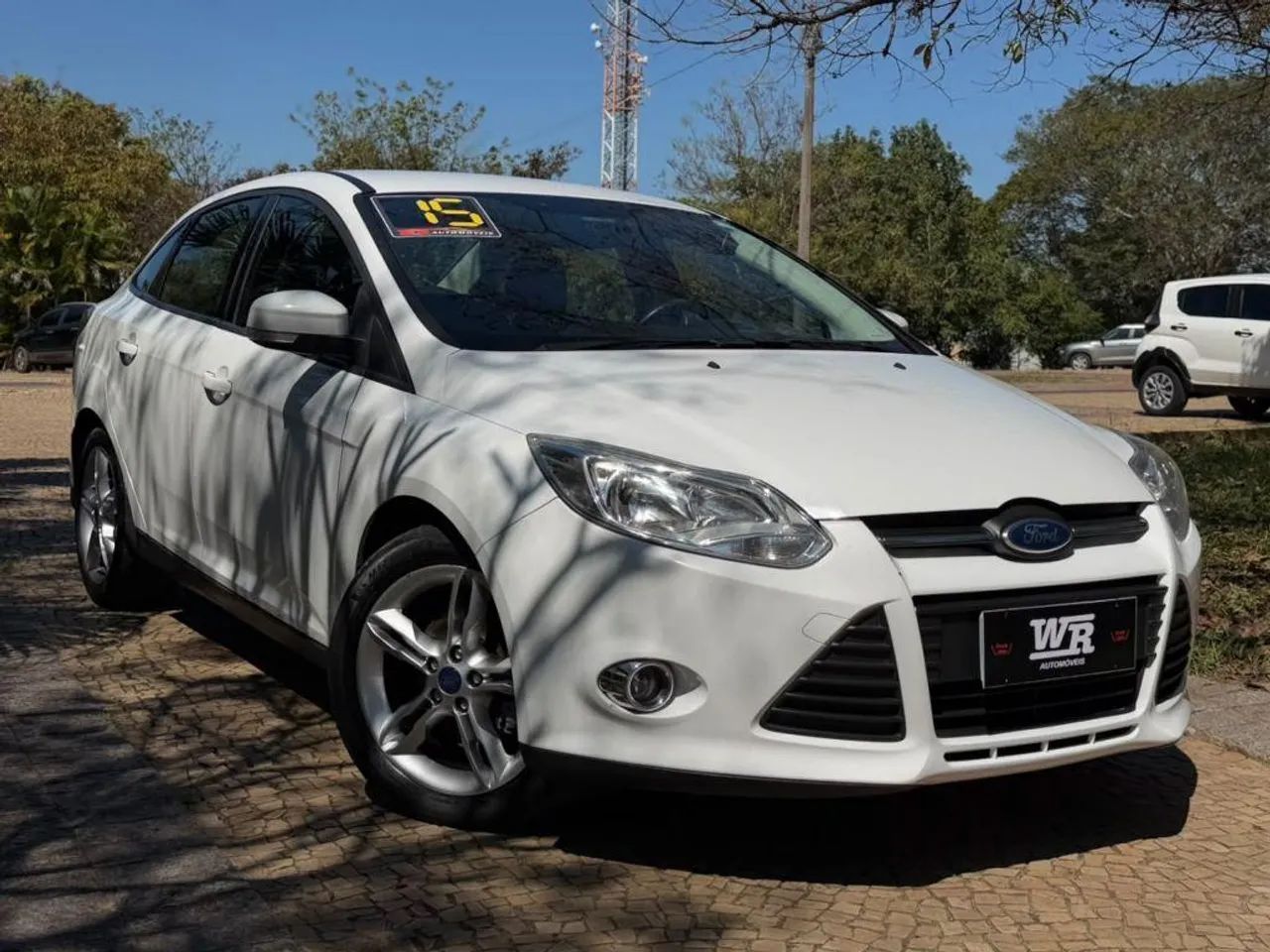 Ford Focus Sedan 2.0 16V/2.0 16V Flex 4p Aut., foto 2 de 10