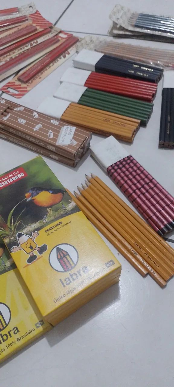 Estoque Lápis diversos (escrita , desenho e marcenaria )