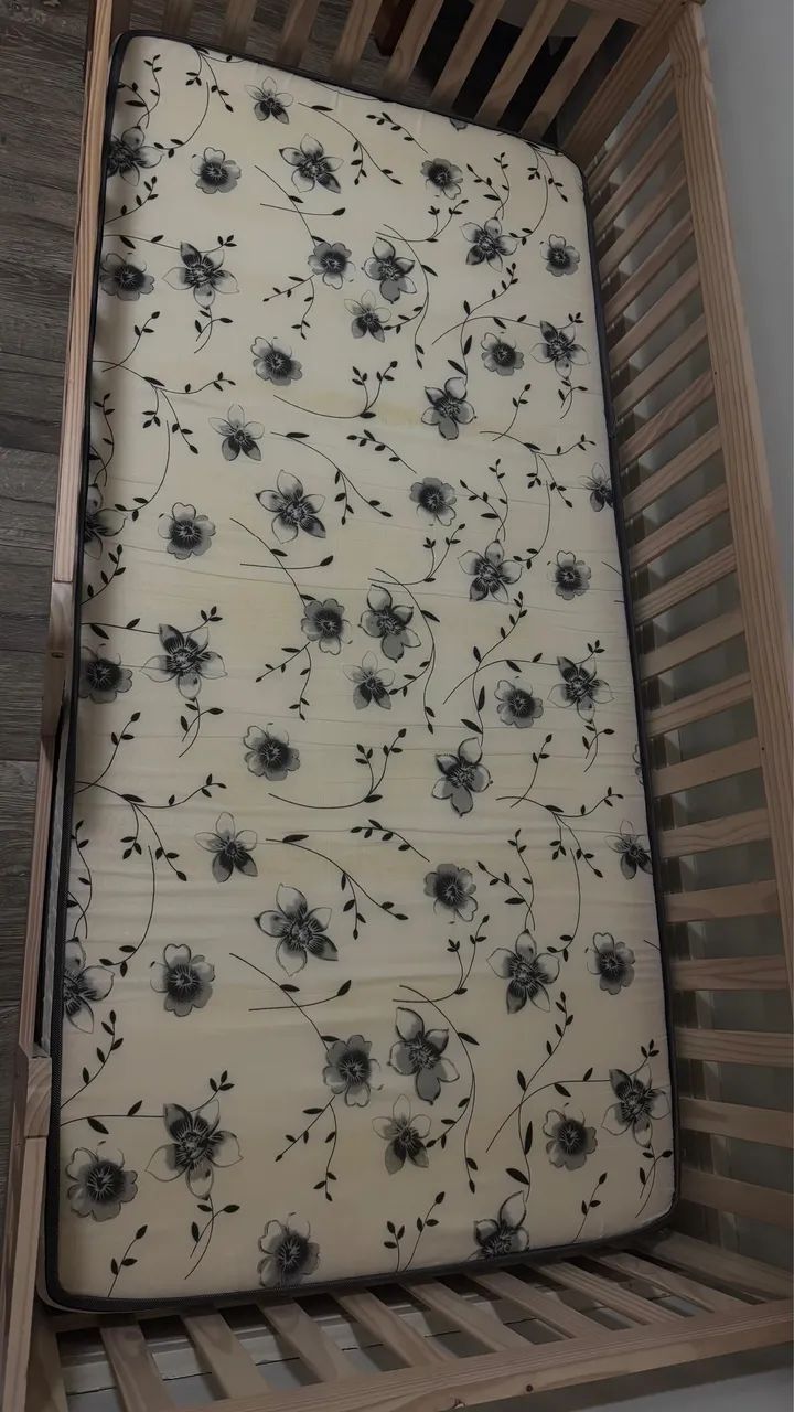 Cama Montessoriana Solteiro com Grade e Telhado - Foto 4