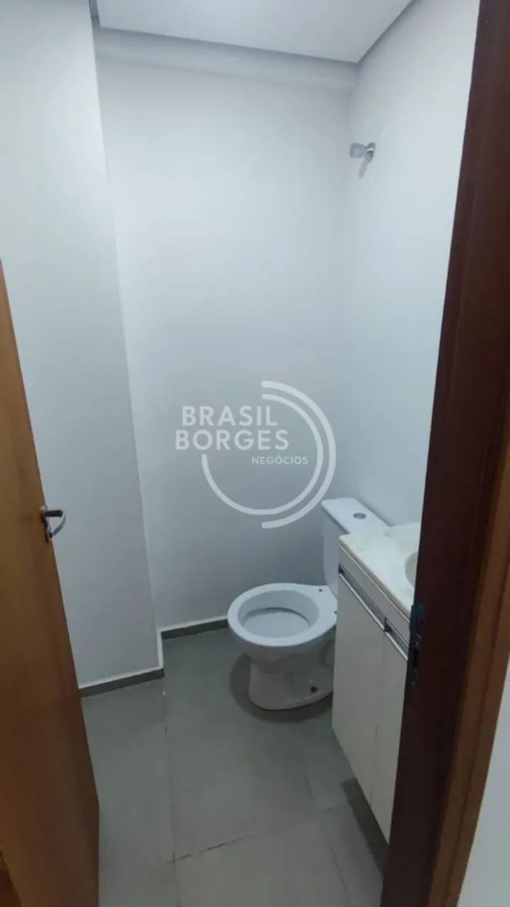 Sala Comercial 42m² no Edifício Dubai com Vaga, Copa e Banheiro - Foto 4