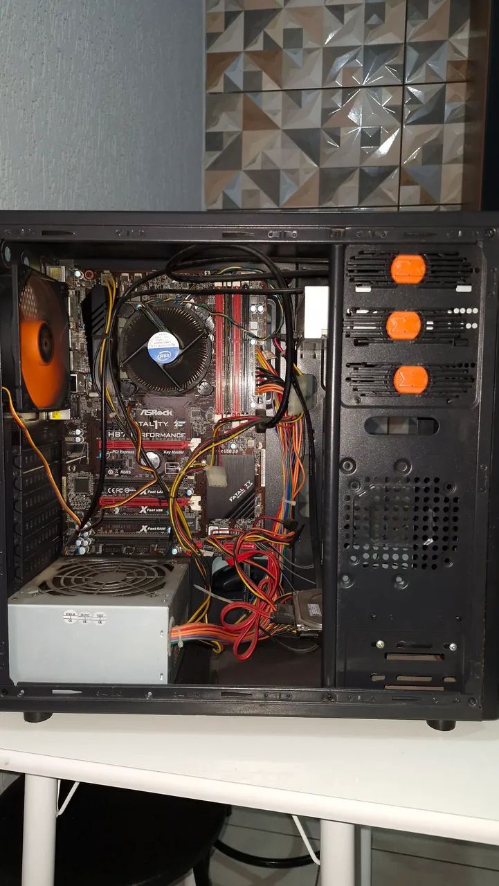 Computador Intel Core i5-4570 4GB RAM - Foto 2