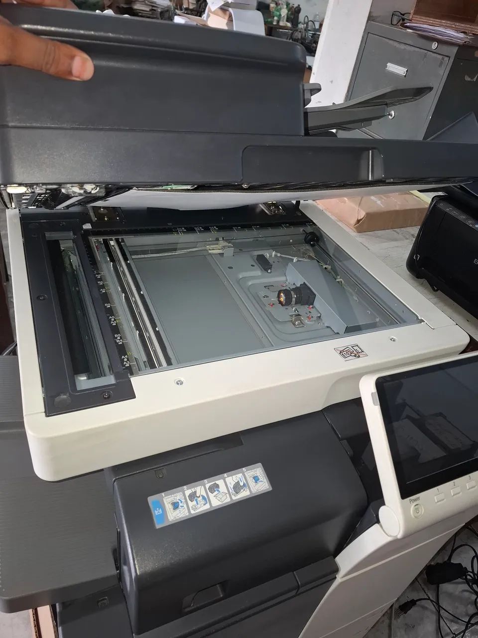 Impressora Konica Minalta C368 - Foto 3