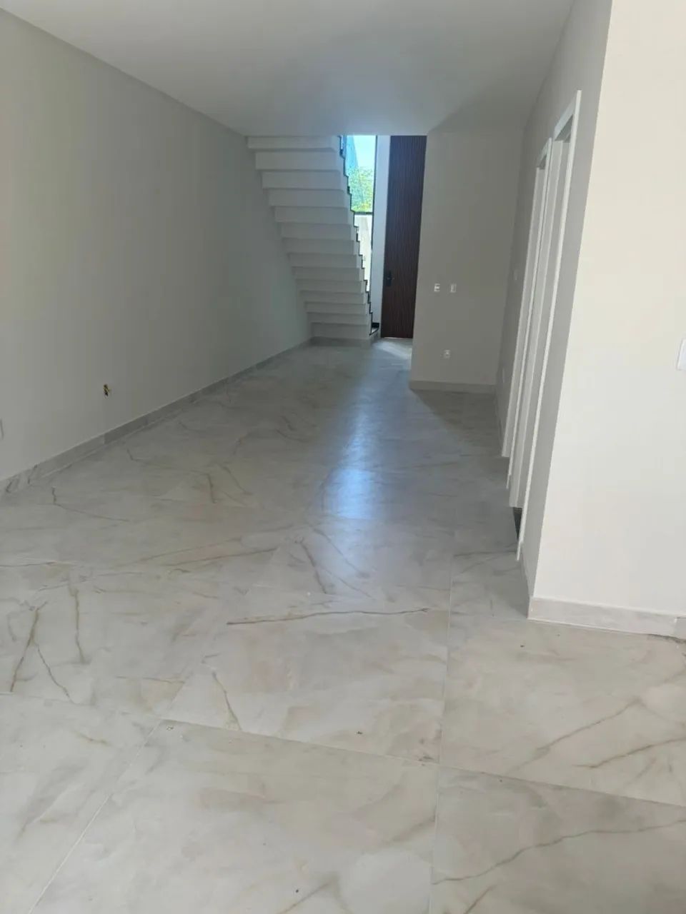 Vendo duplex de 3/4 sendo uma suíte e closet no sim - Foto 3