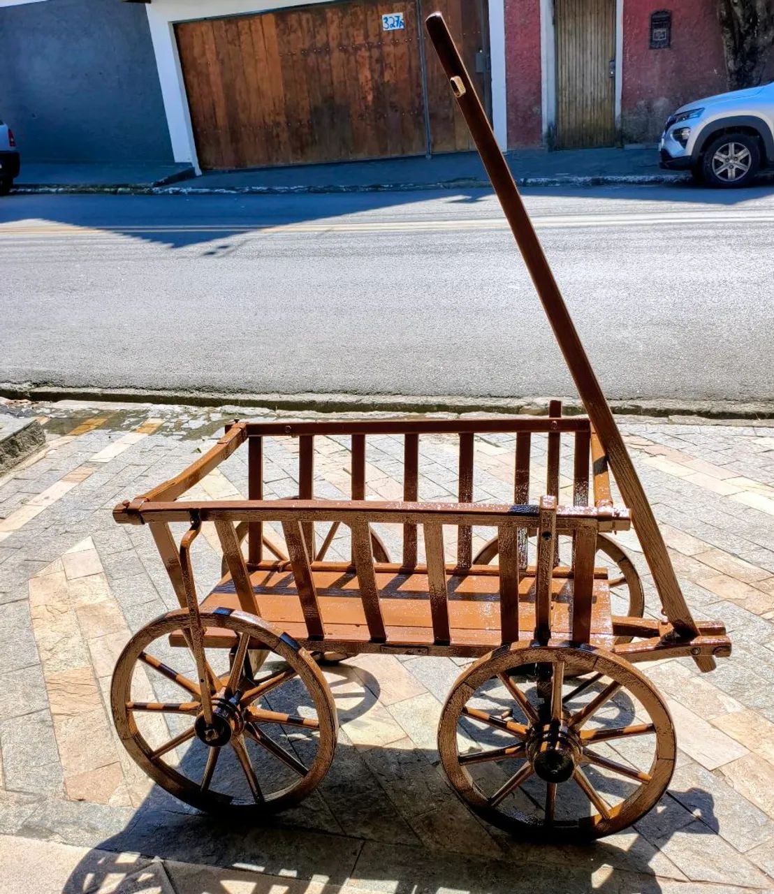 Carrocinha de madeira com vidro  - Foto 4
