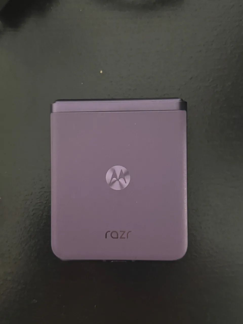 Motorola Razr 40 roxo 256gb