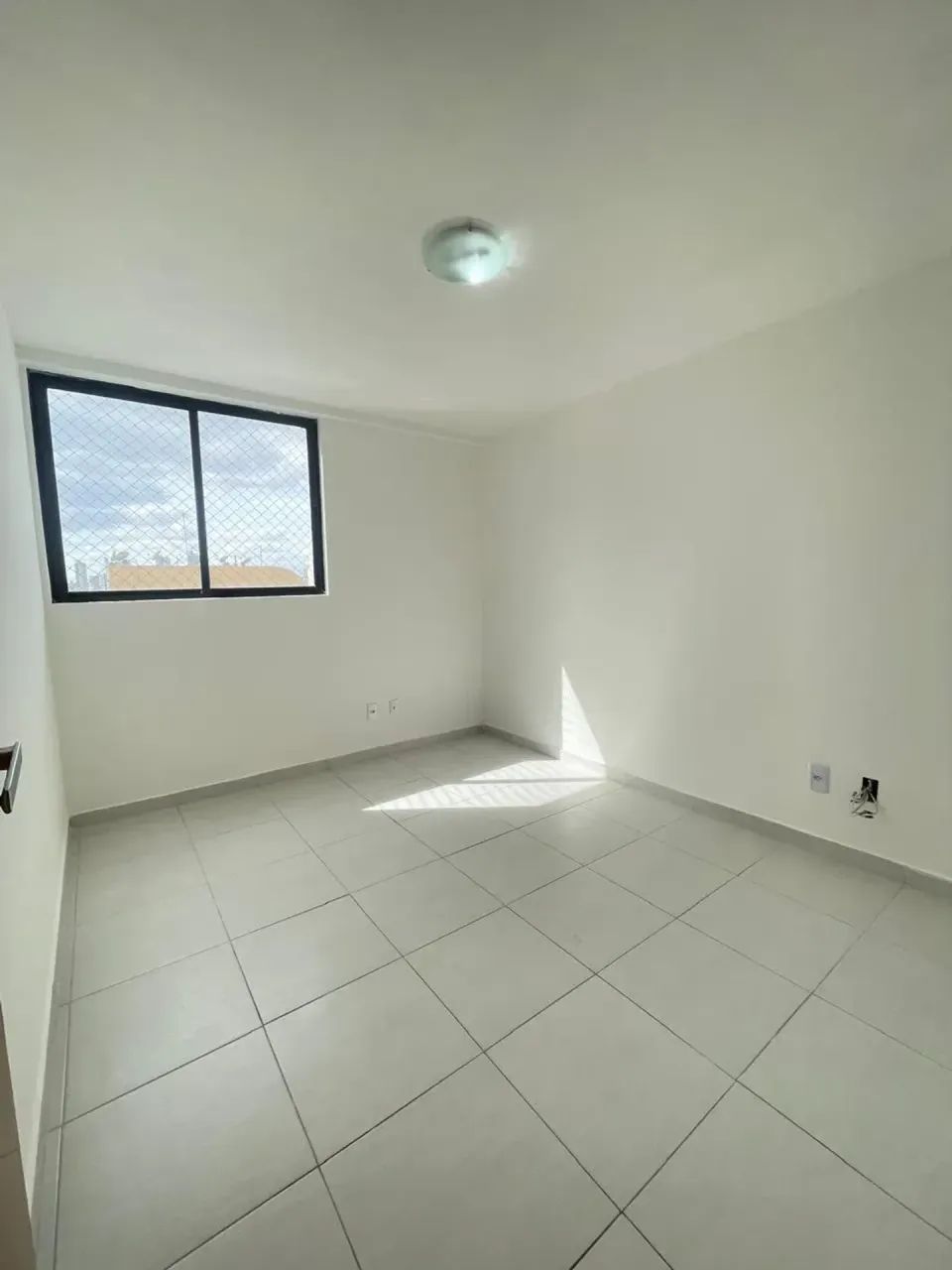 Apartamento com 3 quartos, excelente localização, area de lazer completa - Foto 4