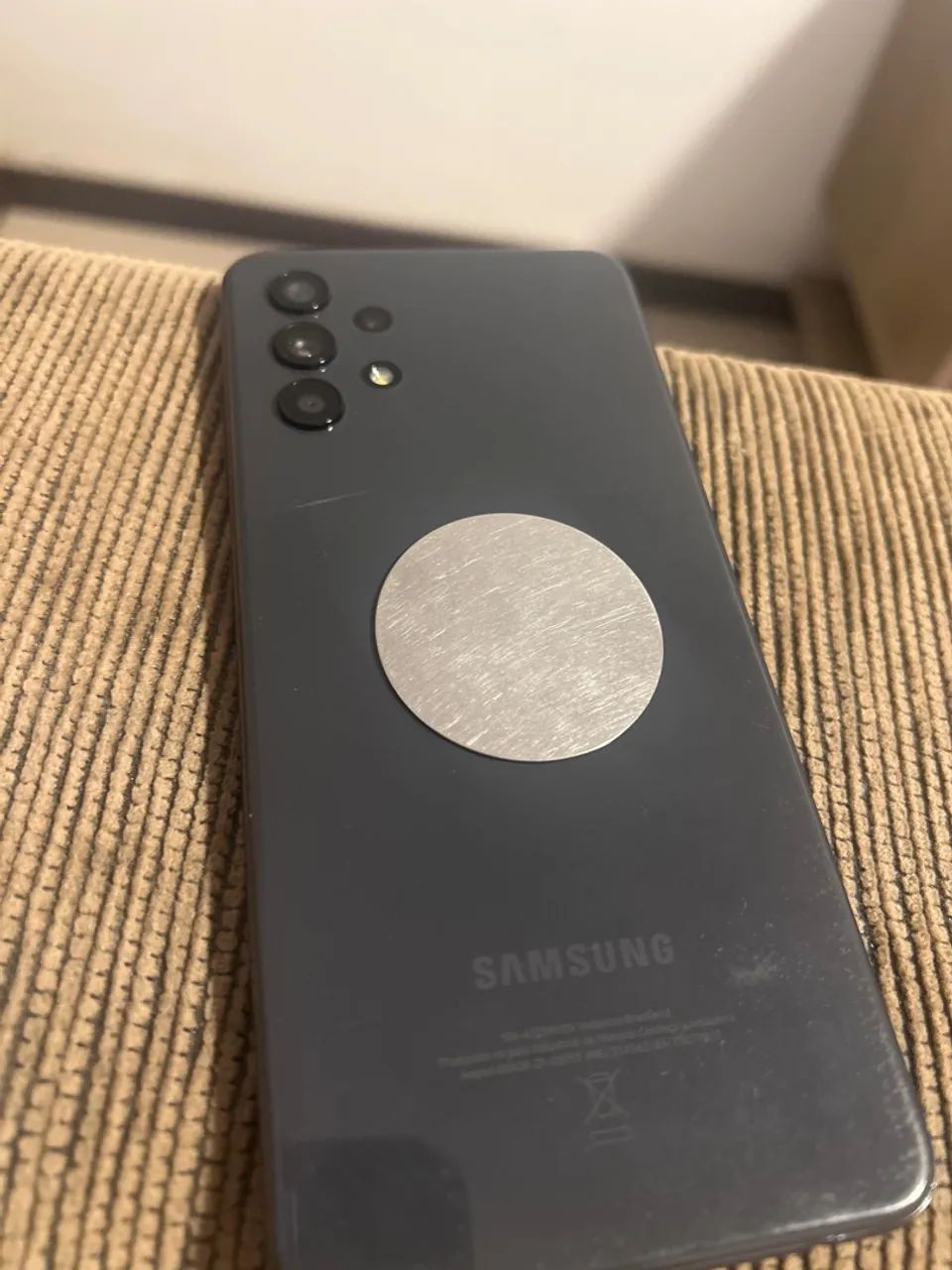 SAMSUNG A32
