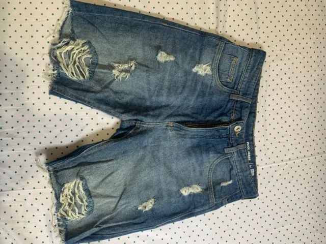 Bermuda jeans escura