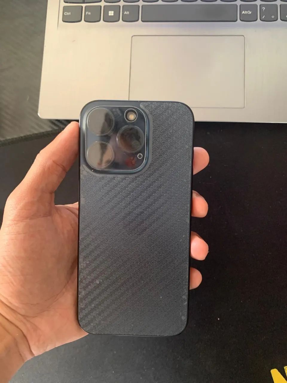 iPhone 15 PRO - Foto 2