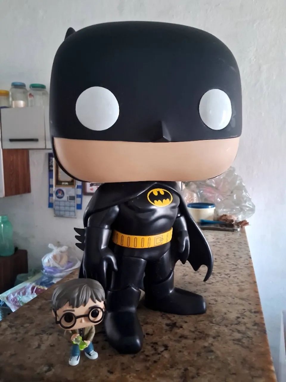 FUNKO POP BATMAN 18 POLEGADAS. O MAIOR DA CATEGORIA COM CAIXA.46 CENTÍMETROS  - Foto 2