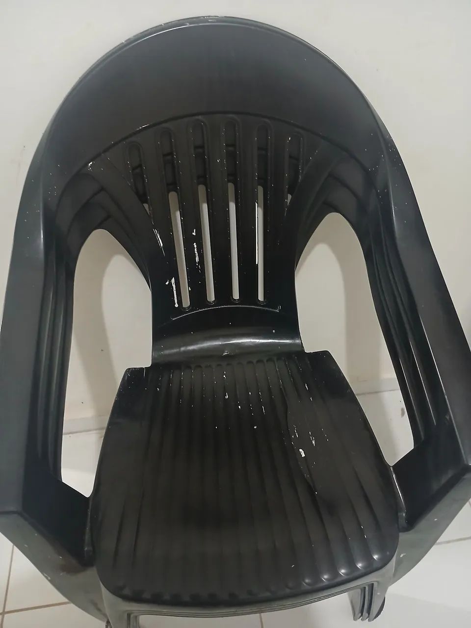 Cadeira de plástico 4 cadeiras