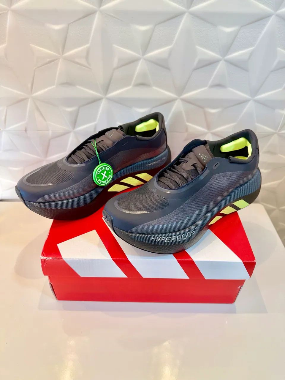 Adidas HyperBoost Edge Preto e Verde - Tamanho 41 - Foto 5