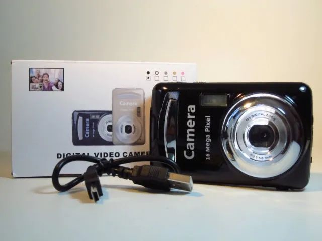 Câmera Digital Retrô 16MP - Compacta e Estilo Vintage