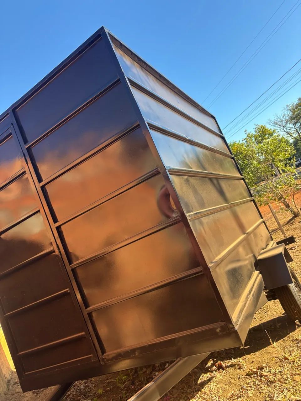 Vende-se Trailer , Fabricação própria 