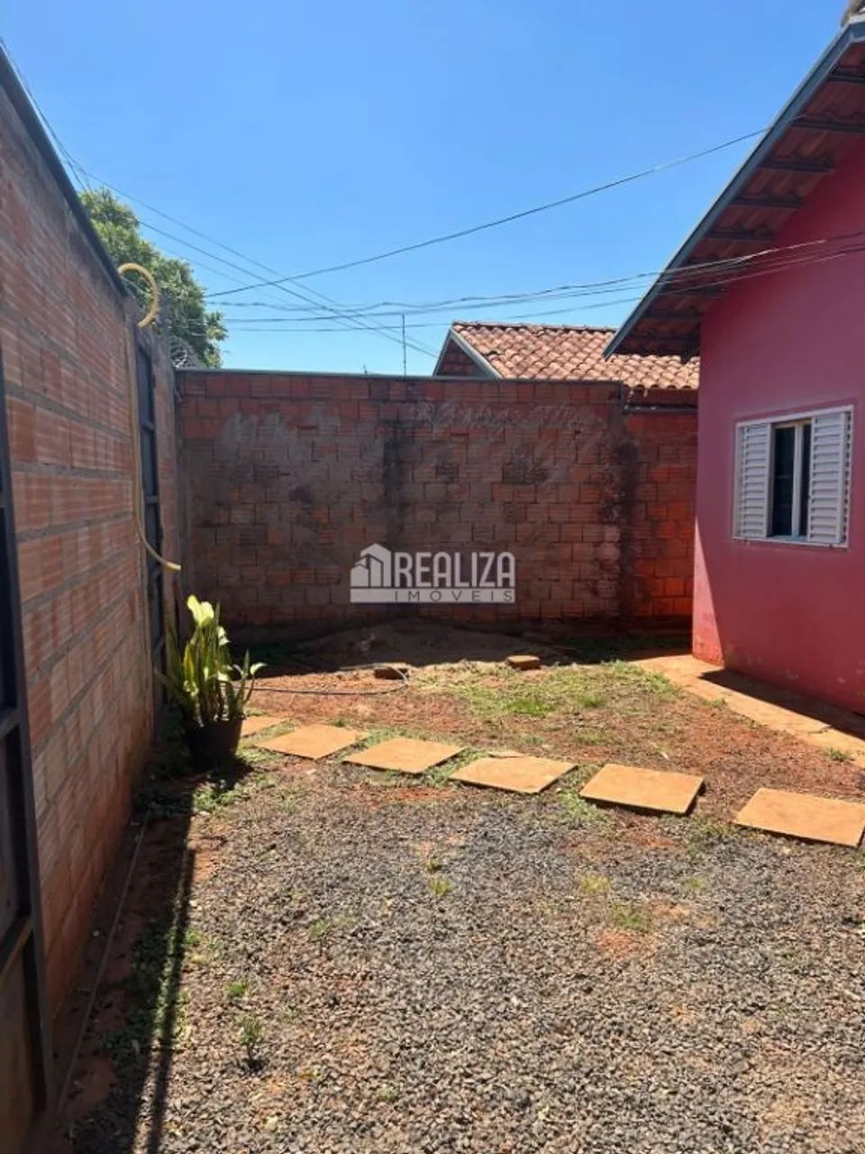 Casa com 2 dormitórios no Jardim Copacabana - Uberaba - Foto 3