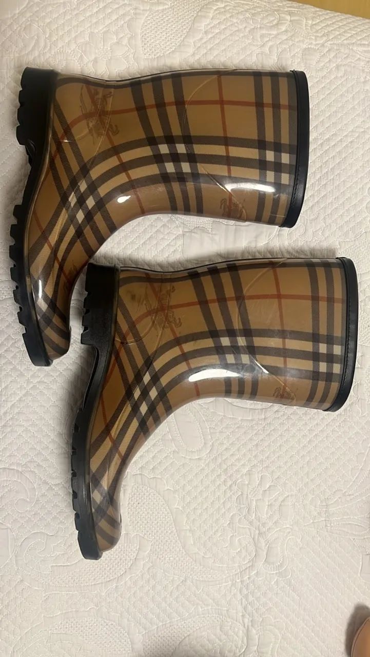 Bota Burberry - Foto 4