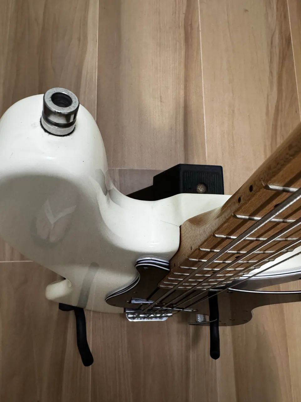 Baixo Squier Precision Branco - Foto 5