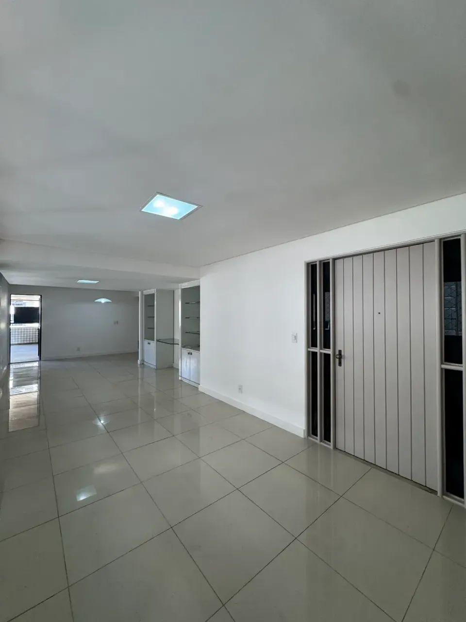 Apartamento amplo na Ponta Verde! - Foto 4