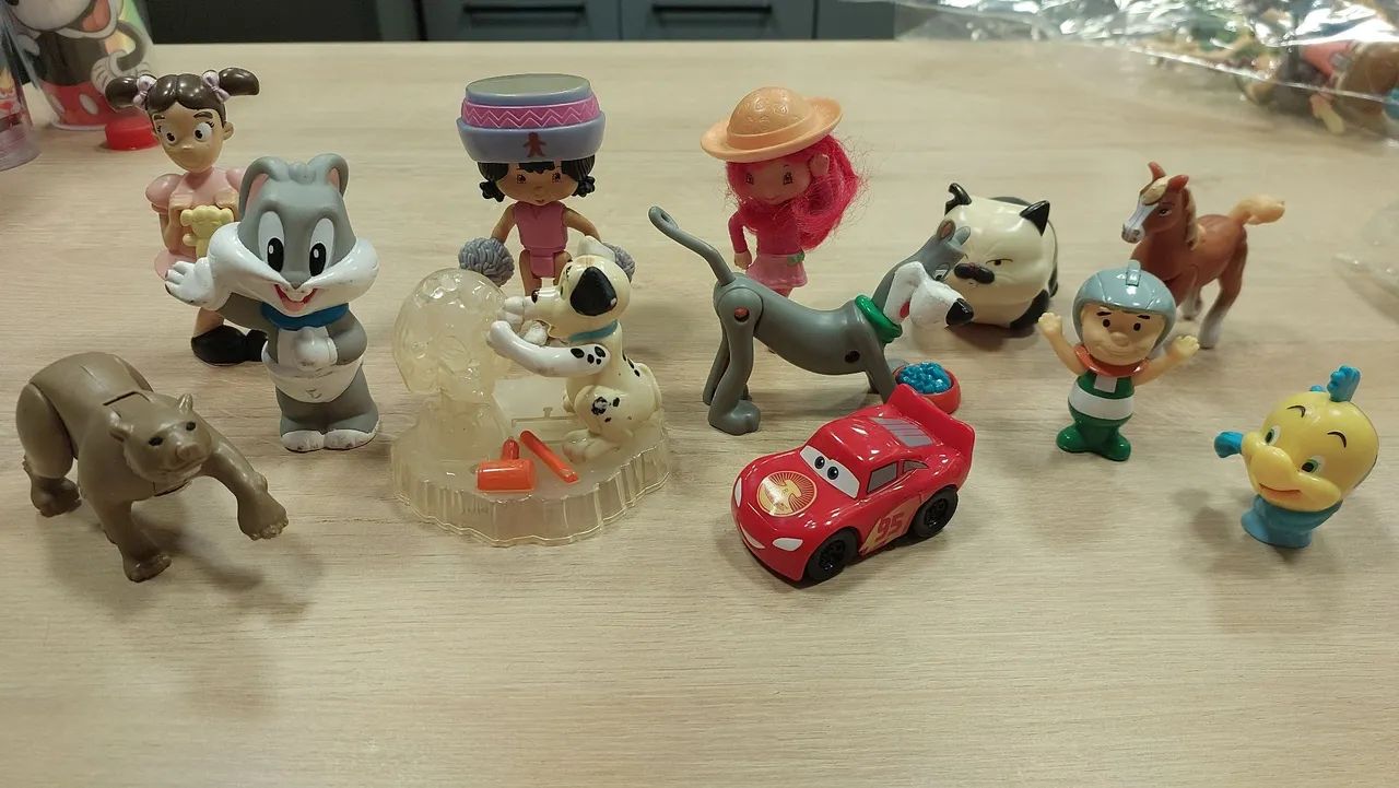 Lote brinquedos