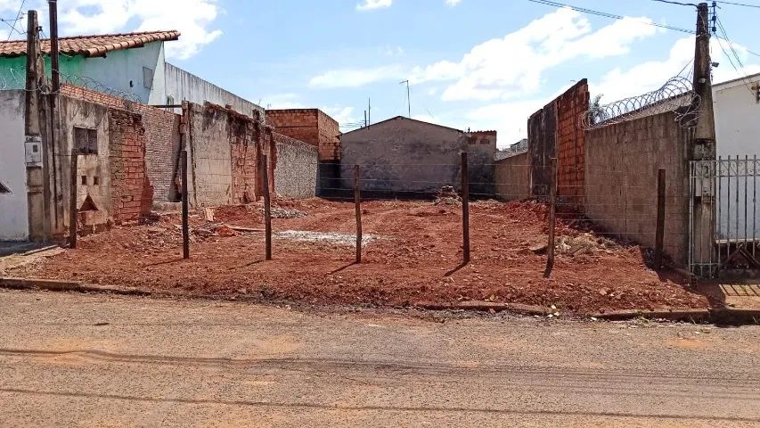 Terreno 10x25