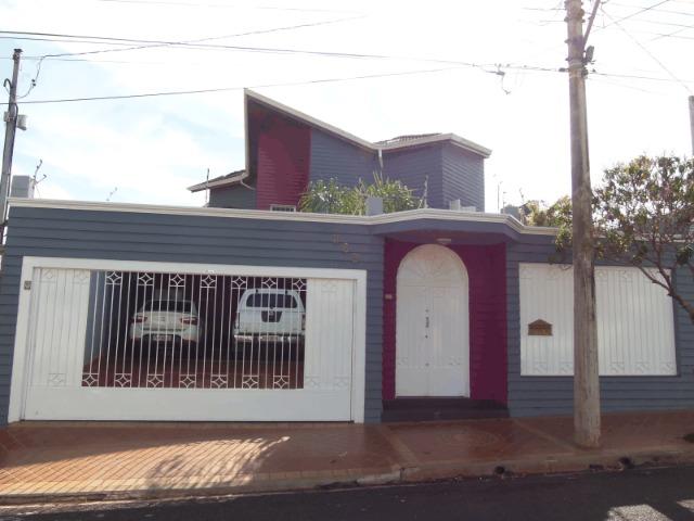 Casa - Tipo Sobrado - Jd. Athenas - Sertãozinho - SP