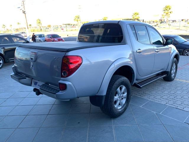 Mitsubishi L200 Triton HPE V6 4x4 * Impecável * TOP de linha - Foto 4